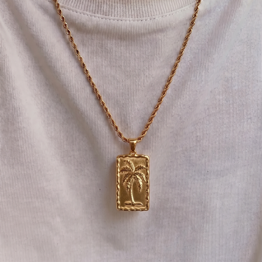 Palm Pendant With Chain