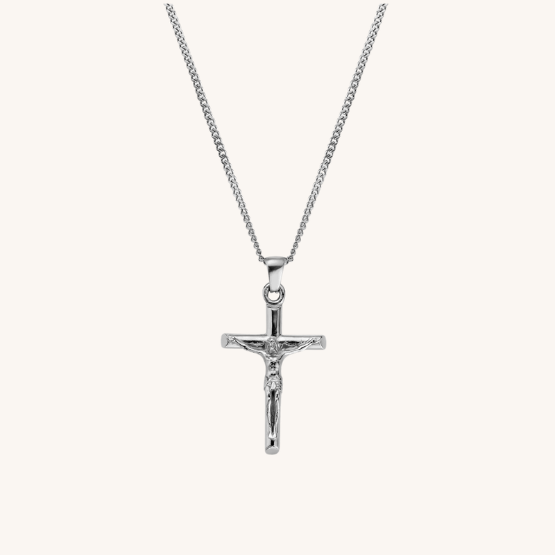 Classic Cross Pendant With Chain Silver