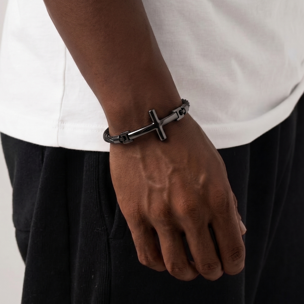 Twist Rope Cross Bracelet in Black